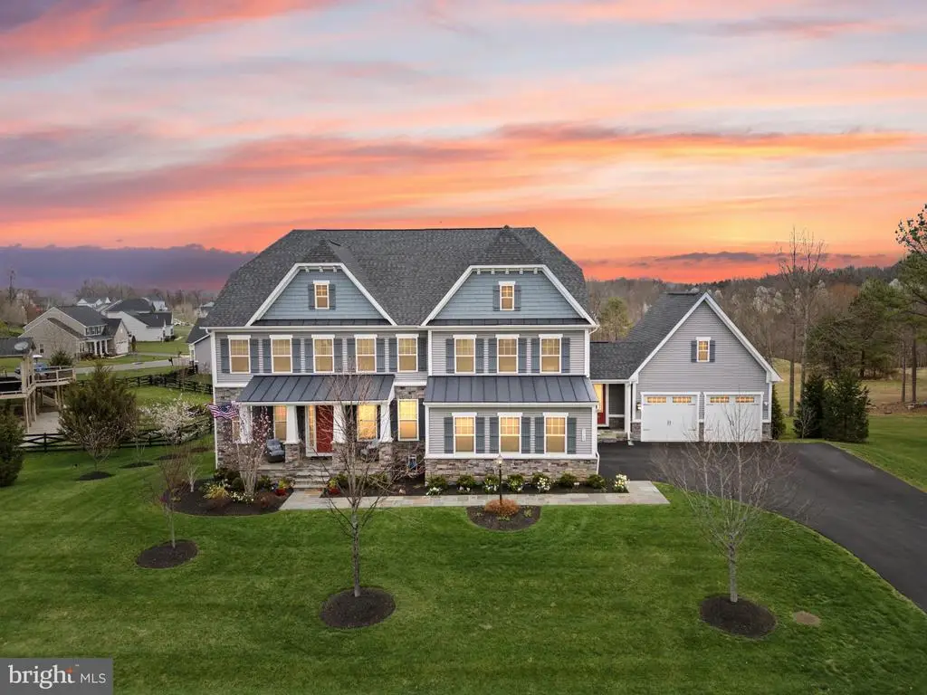 7765 Warrenton Chase Dr, Warrenton, VA 20187 - #1