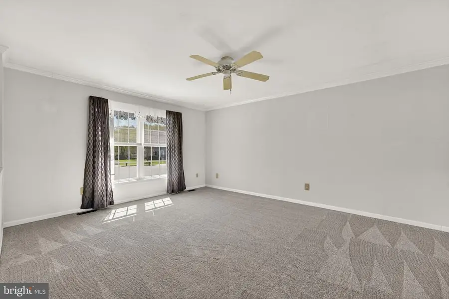 12166 Amanda Ct, Remington, VA 22734 - #3