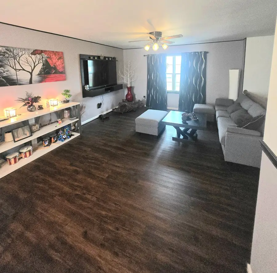 6918 Maplewood Dr, Bealeton, VA 22712 - #2