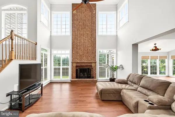 5548 Eiseley Ct, Warrenton, VA 20187