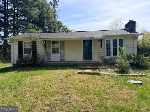 8143 Frytown Rd, Warrenton, VA 20187