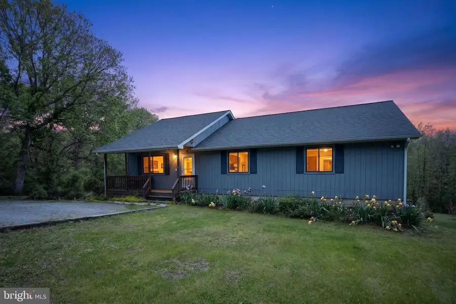 8427 Springs Way Pl, Warrenton, VA 20186 - #3