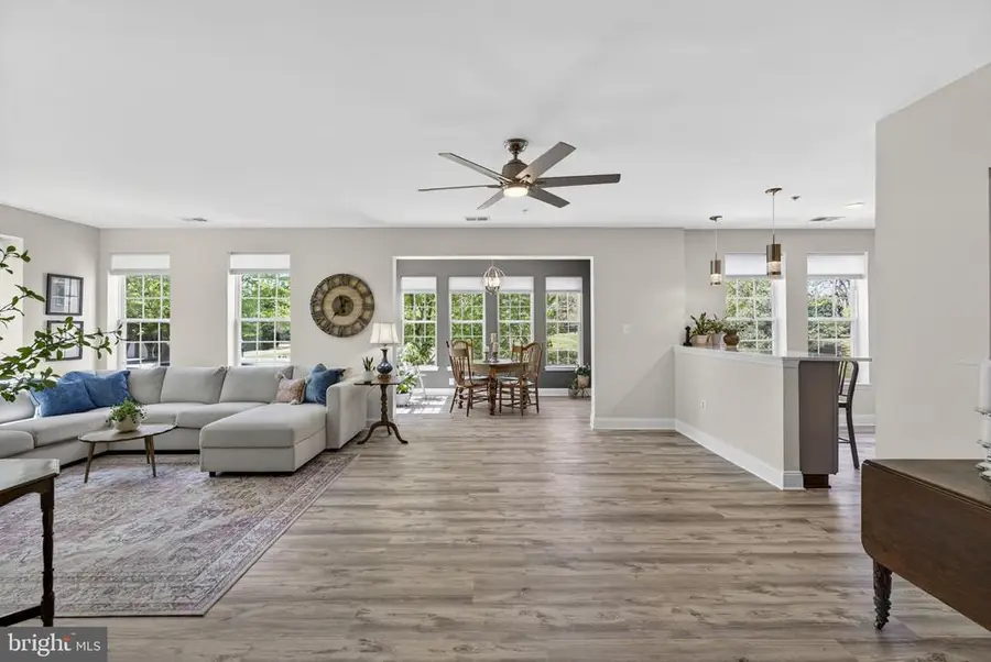 6704 Holly Farm Ln, Warrenton, VA 20187 - #2