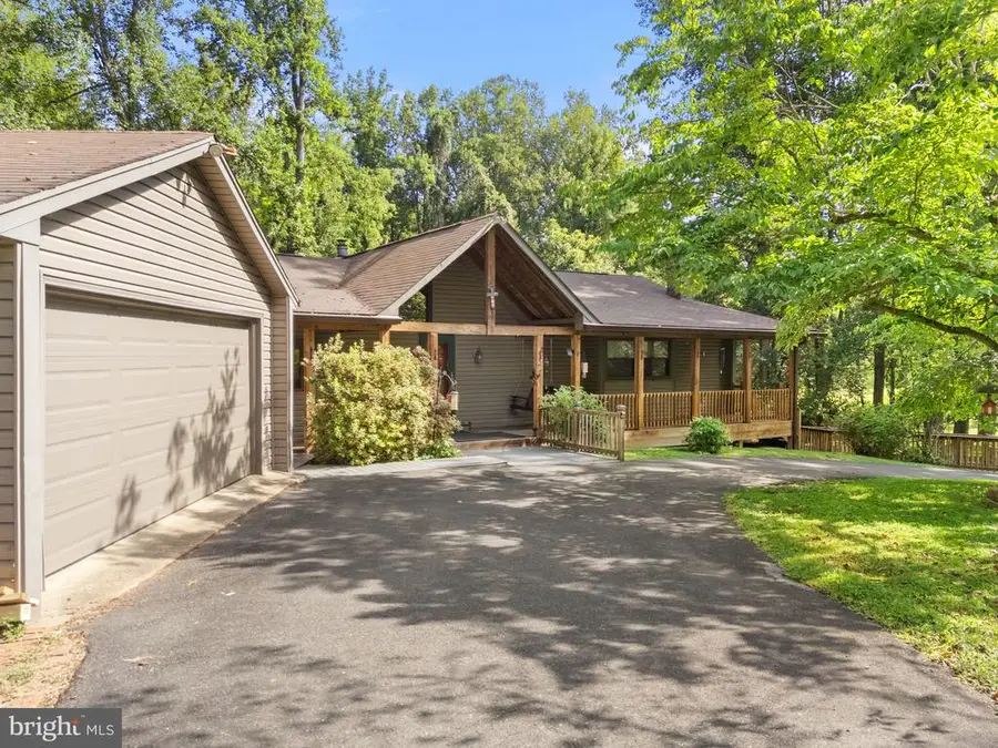 5662 Linden Ct, Warrenton, VA 20187 - #3