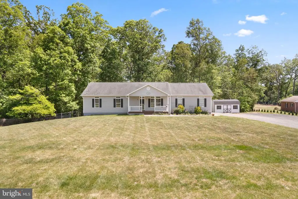 12849 Elk Run Rd, Midland, VA 22728 - #1