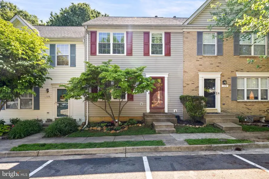 122 Dorset Ln, Warrenton, VA 20186 - #2