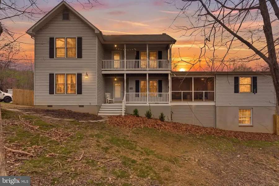 3608 Red Oak Ln N, Delaplane, VA 20144 - #3
