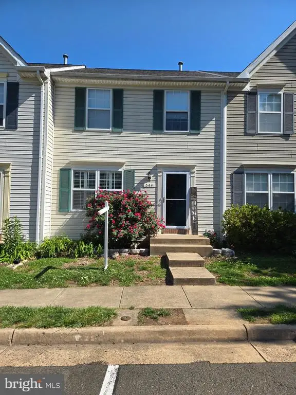 544 Highland Towne Ln, Warrenton, VA 20186 - #2
