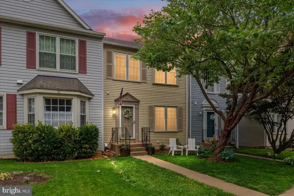 63 Pepper Tree Ct, Warrenton, VA 20186