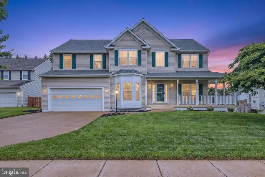 242 Fox Chase St, Warrenton, VA 20186 - #2
