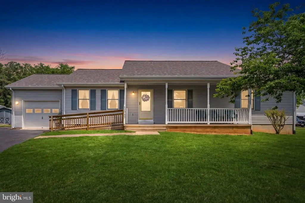 11737 Battle Ridge Dr, Remington, VA 22734 - #1