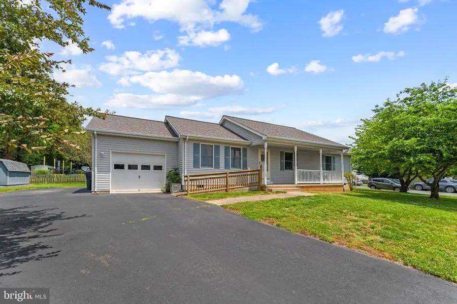 11737 Battle Ridge Dr, Remington, VA 22734 - #2
