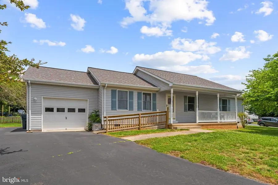 11737 Battle Ridge Dr, Remington, VA 22734 - #3