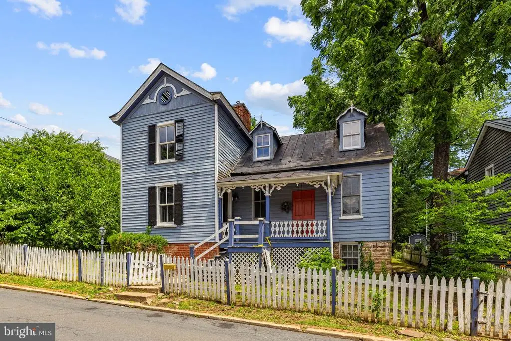 25 6th St N, Warrenton, VA 20186 - #1