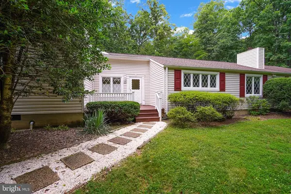 Address Withheld By Seller, Broad Run, VA 20137