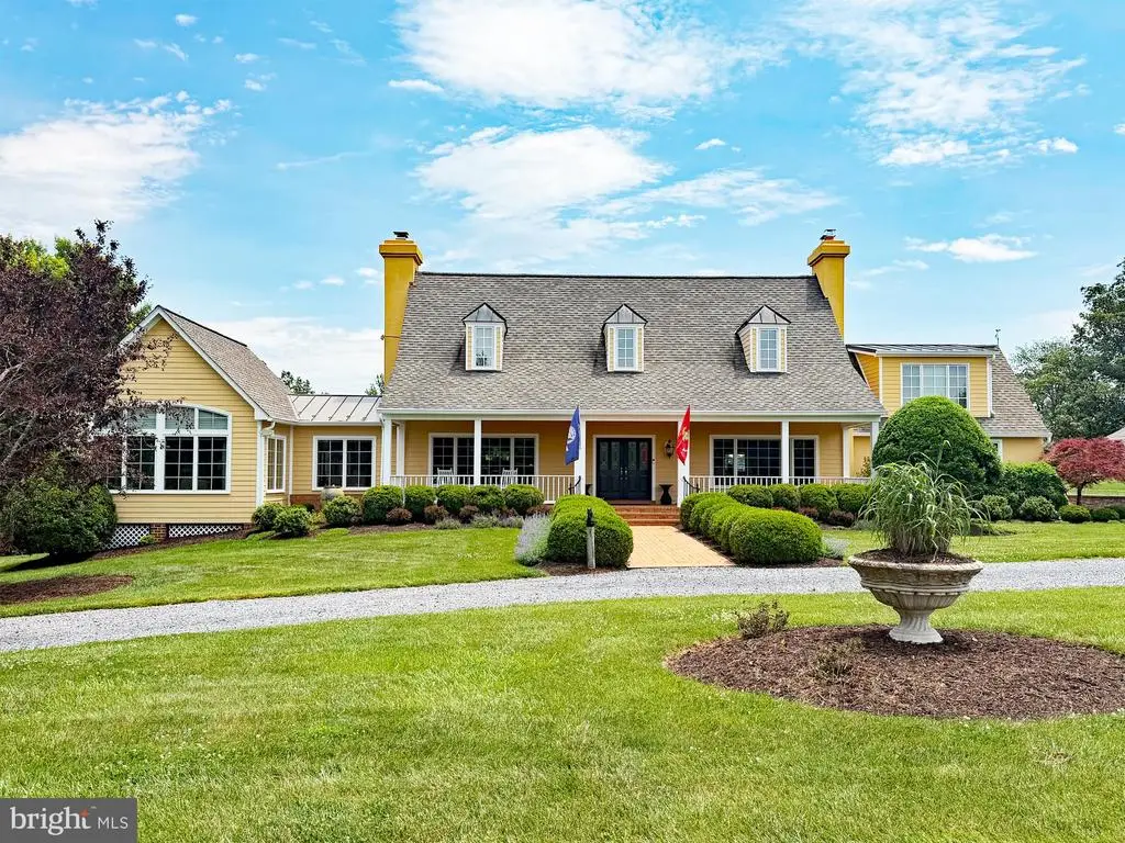 10590 Mountain Shadow Ln, Marshall, VA 20115 - #1