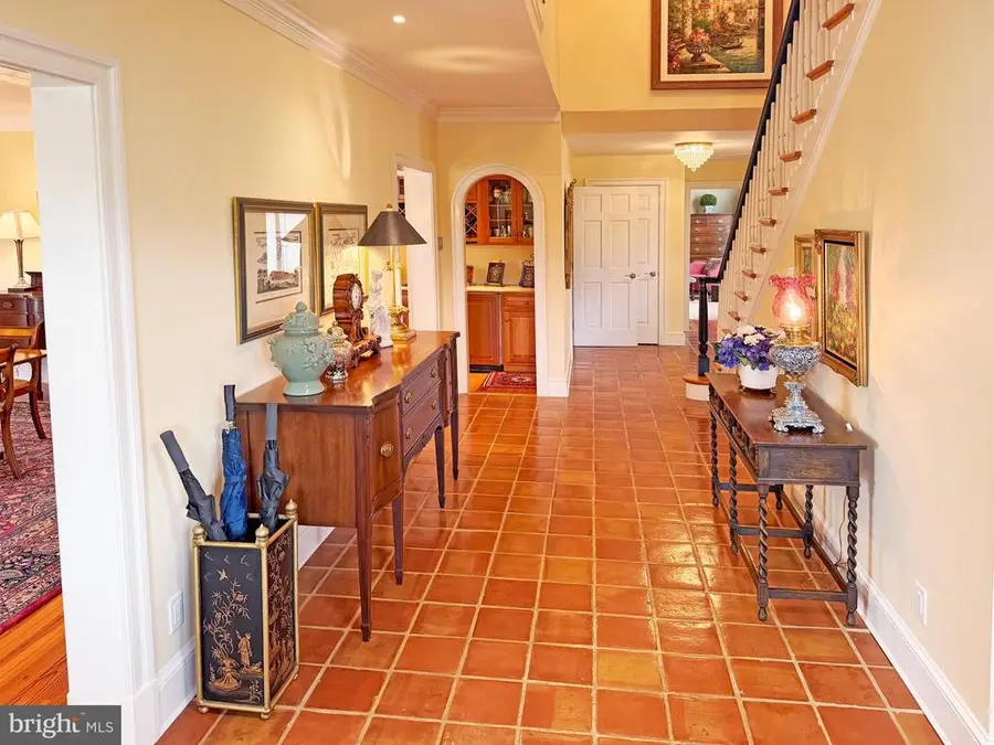 10590 Mountain Shadow Ln, Marshall, VA 20115 - #3