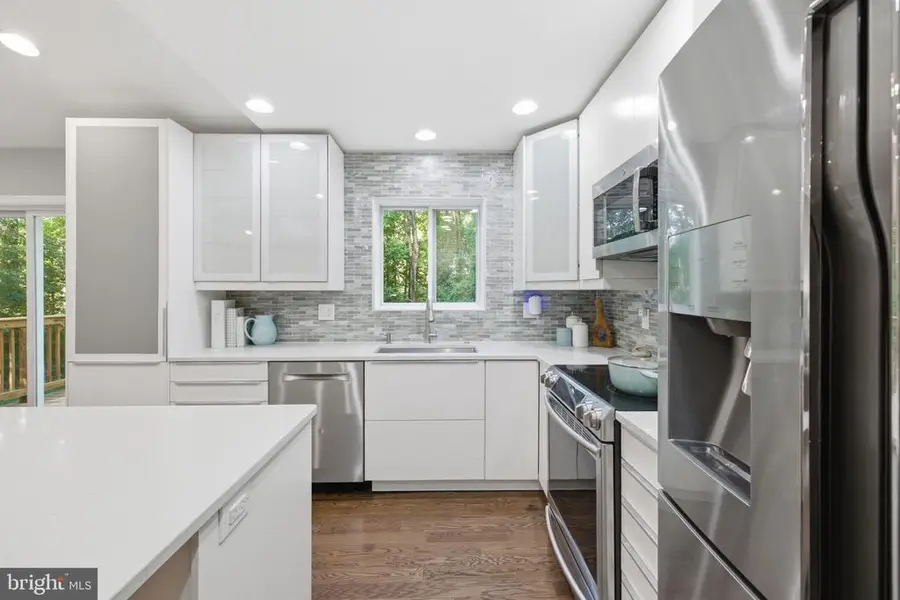 7371 Crown Ln, Warrenton, VA 20187 - #3