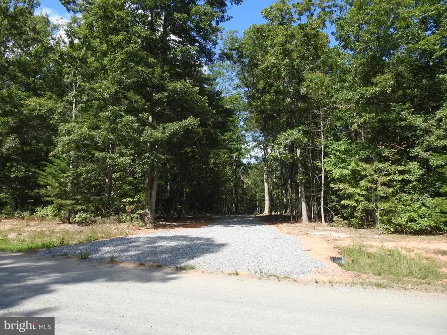 Equestrian Landing Trl, Bumpass, VA 23024 - Image #3