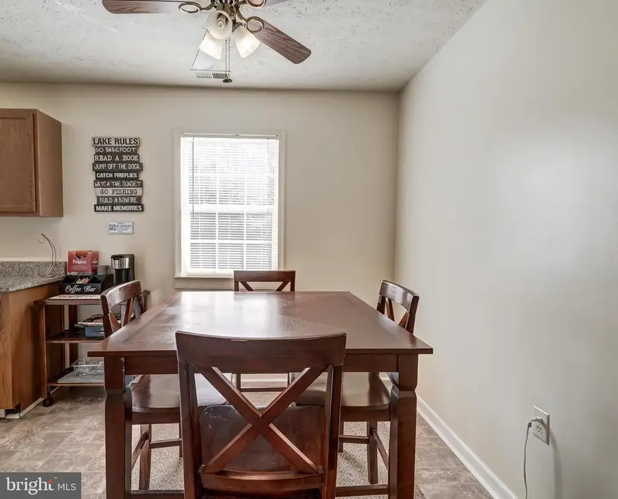 184 Anna Coves Blvd, Mineral, VA 23117 - Image #2