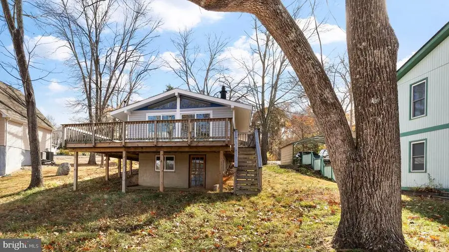 1262 Lakeshore Dr S, Louisa, VA 23093 - #2