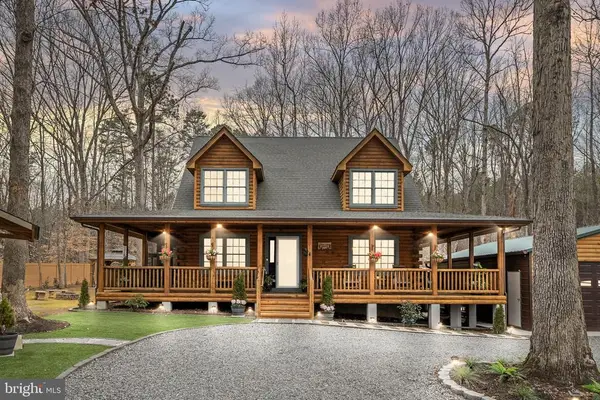 17 Fox Run Forest Ln, Beaverdam, VA 23015