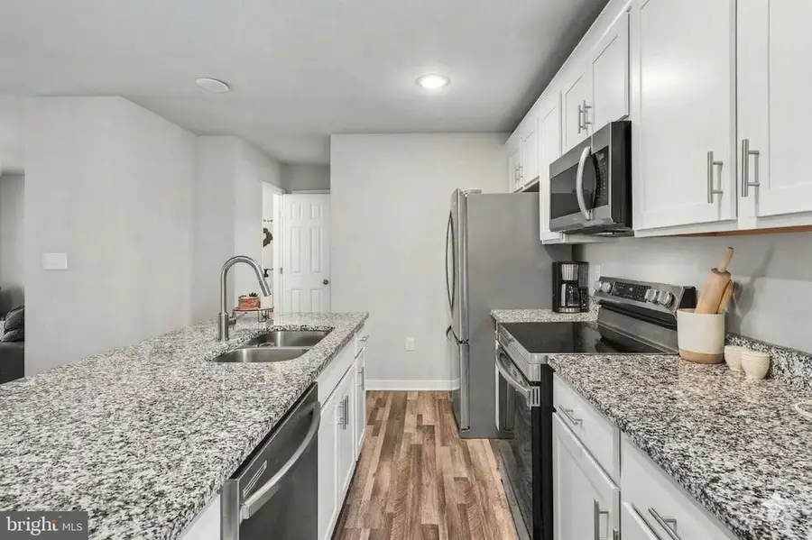 379 Moon Shadow Ln, Louisa, VA 23093 - #3