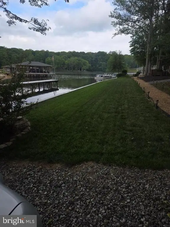 Commodore Ln, Bumpass, VA 23024
