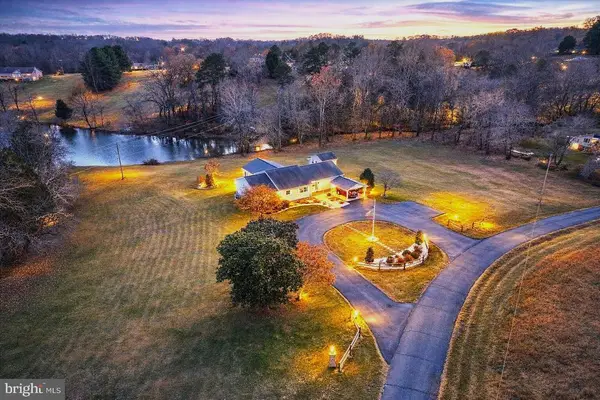 65 Chestnut Rail Ln, Madison, VA 22727