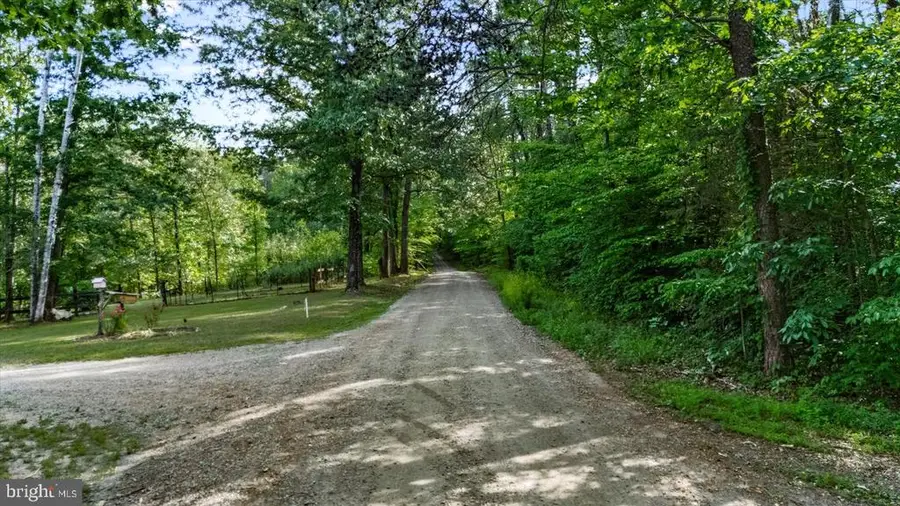 804 Buggy, Rochelle, VA 22738 - #2