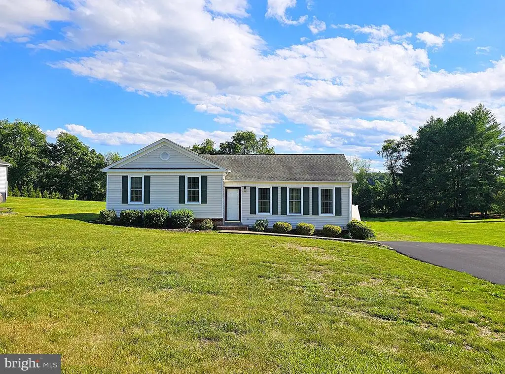 262 Gibbs Rd, Madison, VA 22727 - #1