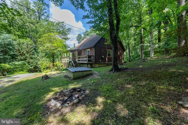 101 Middle River Ridge Road, Stanardsville, VA 22973