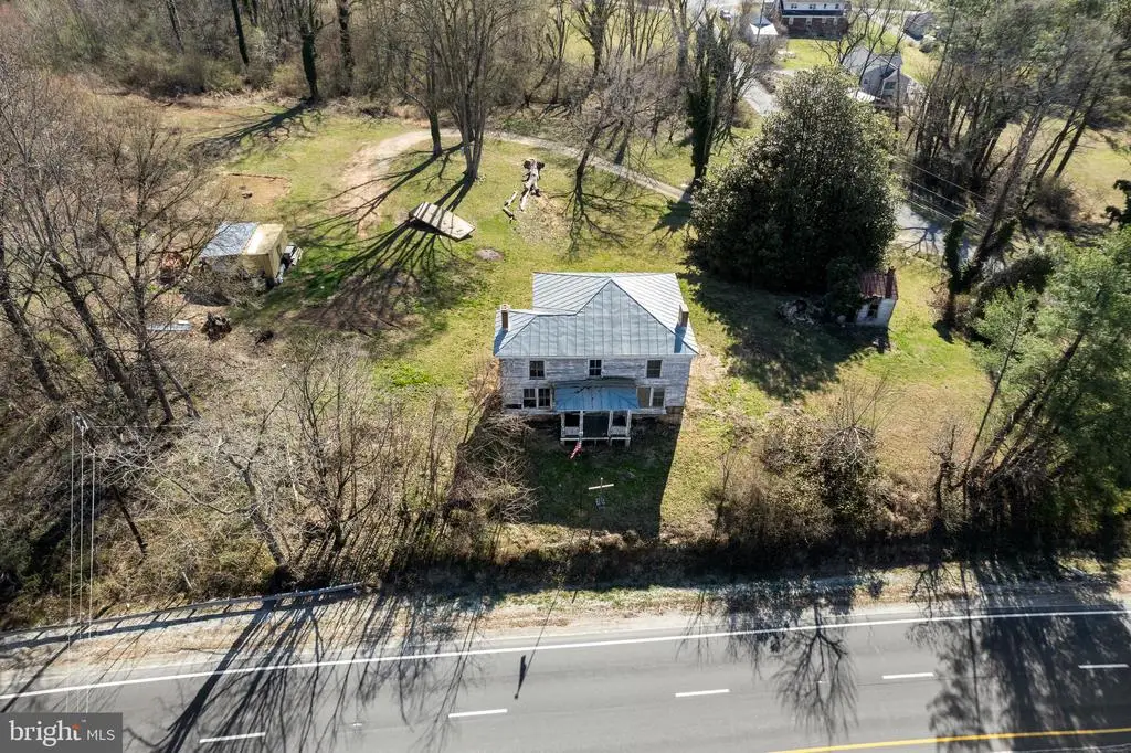 31 Orchard Rd, Lovingston, VA 22949 - #1