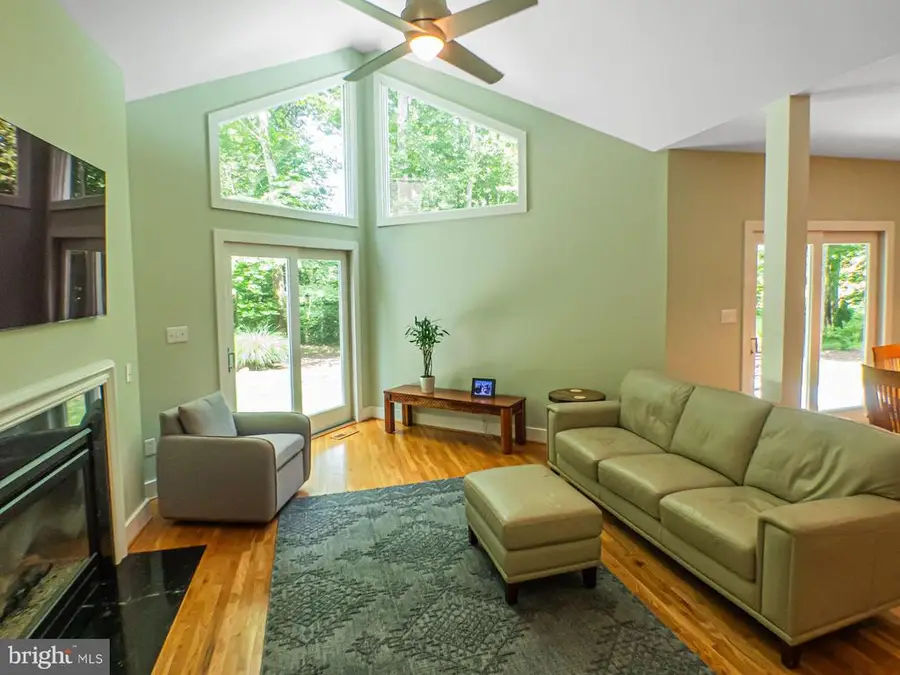 32 Towhee Ct, Nellysford, VA 22958 - #3