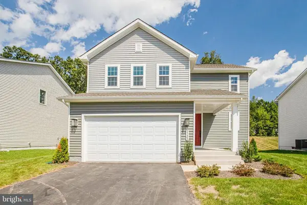 35615 Pine Needle Ln, Locust Grove, VA 22508