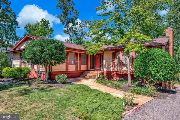 204 Freedom Rd, Locust Grove, VA 22508