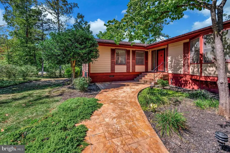 204 Freedom Rd, Locust Grove, VA 22508 - #2