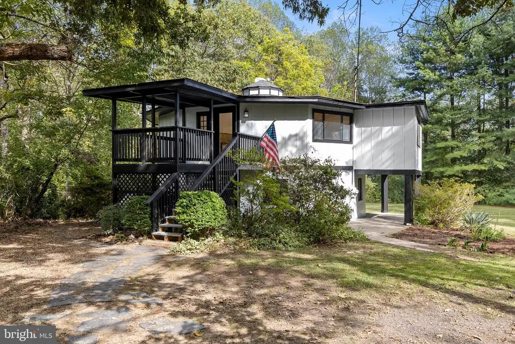 315 Stratford Cir, Locust Grove, VA 22508 - #1