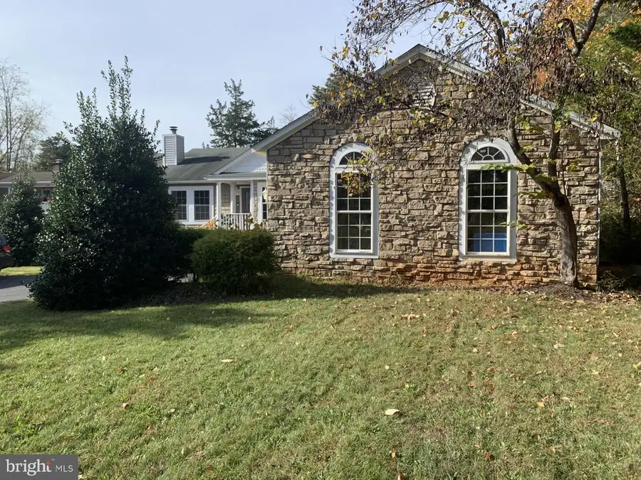 109 Fairfax Ln, Locust Grove, VA 22508 - #3