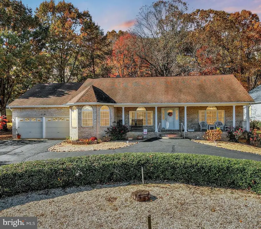 219 Cornwallis Ave, Locust Grove, VA 22508 - #2