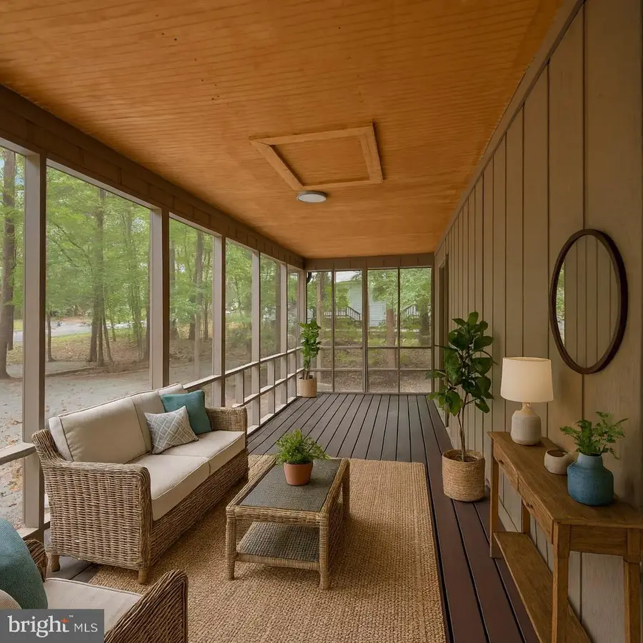 206 Stratford Cir, Locust Grove, VA 22508 - #2