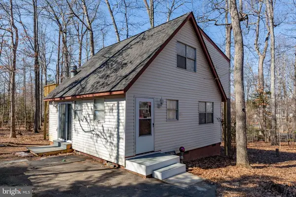 104 Monticello Cir, Locust Grove, VA 22508