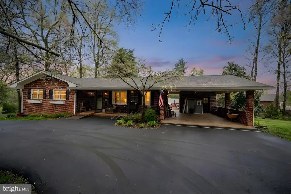 3201 Lakeview Pkwy, Locust Grove, VA 22508 - #1