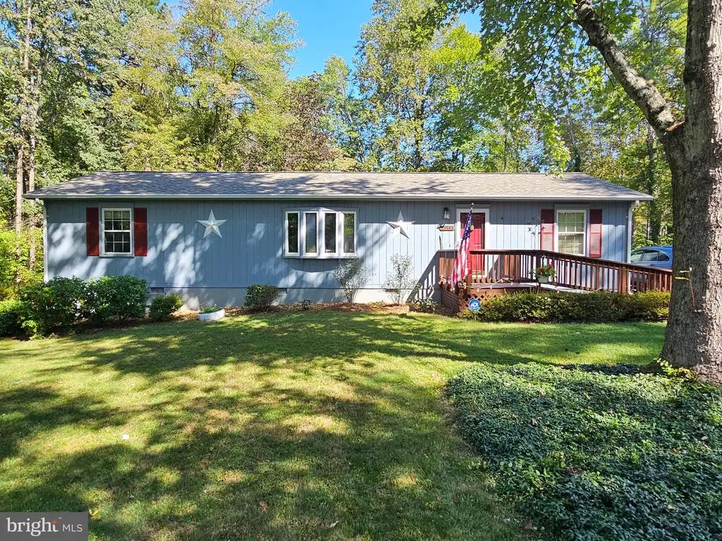 604 Stratford Cir, Locust Grove, VA 22508 - #1