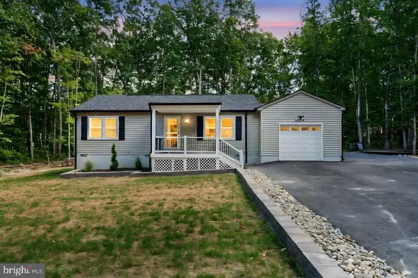 1235 Lakeview Pkwy, Locust Grove, VA 22508