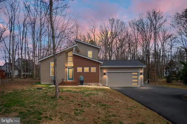 1209 Lakeview Pkwy, Locust Grove, VA 22508