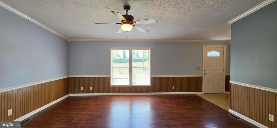 106 Piedmont St, Orange, VA 22960 - #2