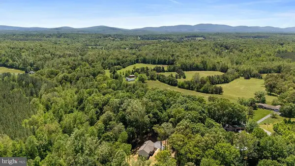 12121 Albano Rd, Barboursville, VA 22923