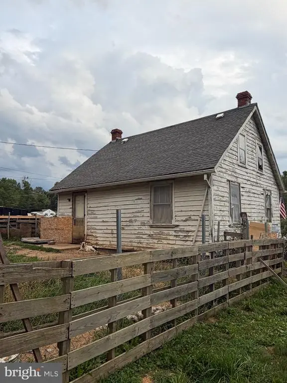 11505 May Ln, Orange, VA 22960 - #3