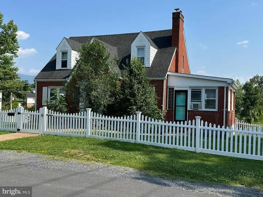 2 Terrace Ln, Luray, VA 22835 - #2